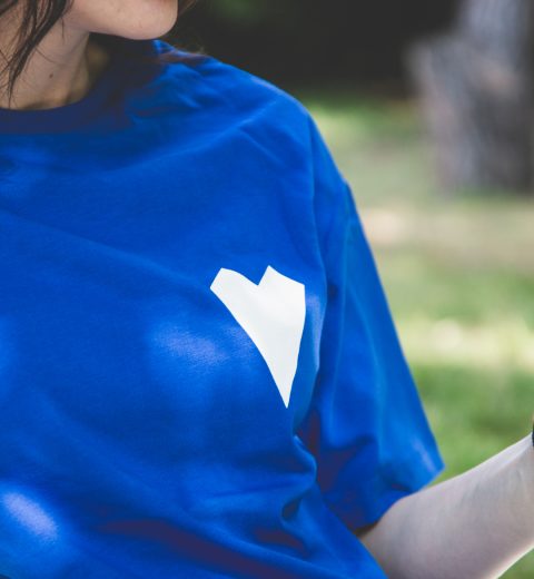 siyah beyaz kalbim tişört